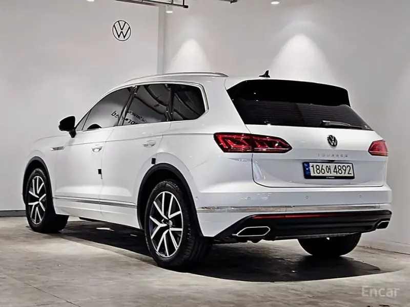 2023 Volkswagen Touareg с пробегом 67 400 км