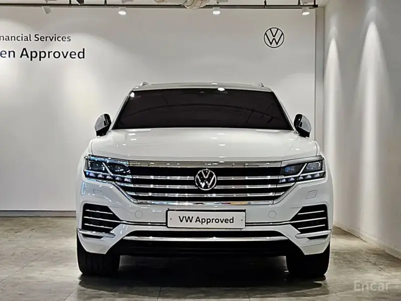 2023 Volkswagen Touareg с пробегом 67 400 км
