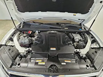 2023 Volkswagen Touareg с пробегом 67 400 км