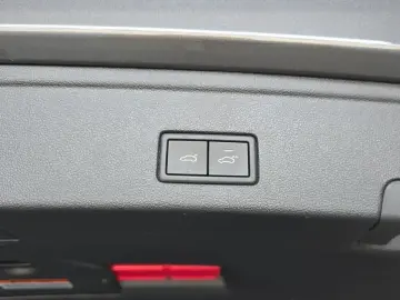 2024 Volkswagen Touareg с пробегом 26 649 км