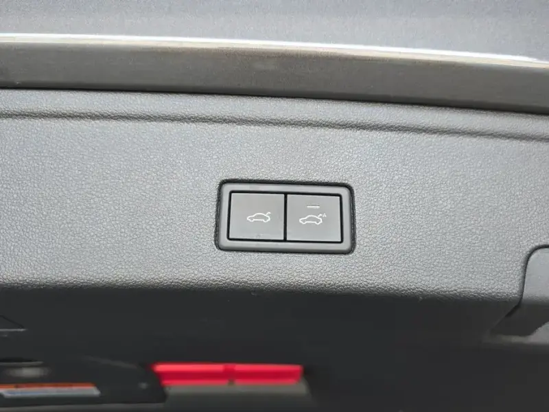 2024 Volkswagen Touareg с пробегом 26 649 км