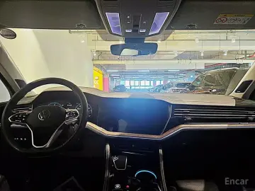 2024 Volkswagen Touareg с пробегом 38 069 км