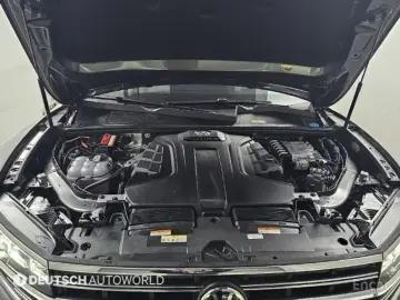 2024 Volkswagen Touareg с пробегом 23 636 км