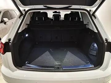 2024 Volkswagen Touareg с пробегом 19 296 км