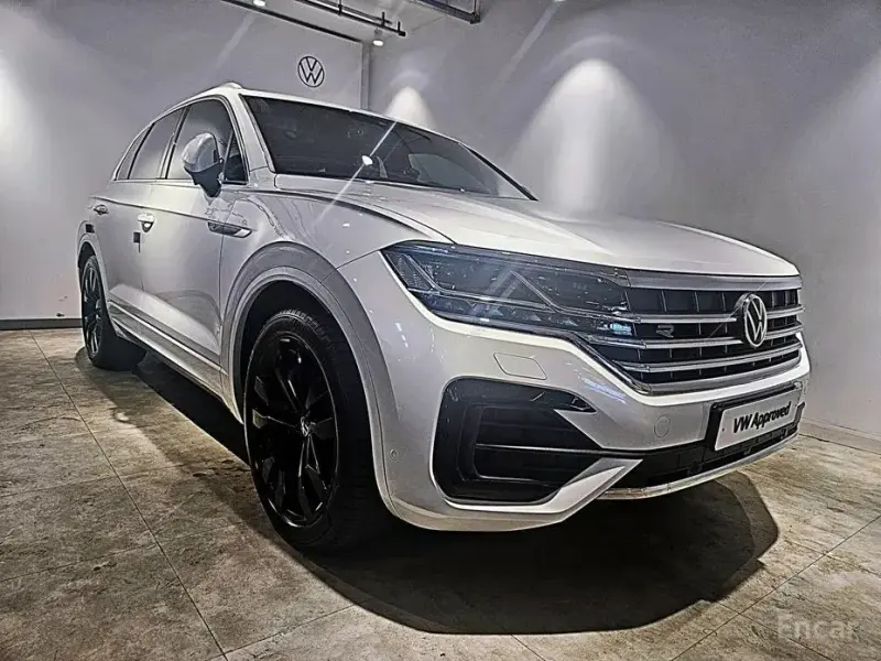 2023 Volkswagen Touareg с пробегом 21 766 км