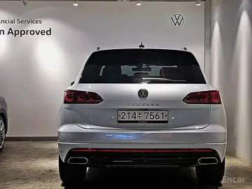 2023 Volkswagen Touareg с пробегом 21 766 км