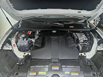 2023 Volkswagen Touareg с пробегом 21 766 км