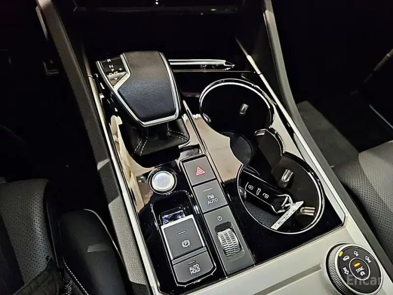 2023 Volkswagen Touareg с пробегом 26 108 км