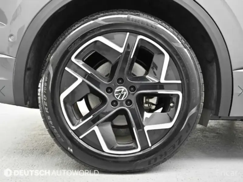 2024 Volkswagen Touareg с пробегом 26 646 км