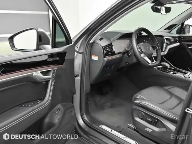 2024 Volkswagen Touareg с пробегом 26 646 км