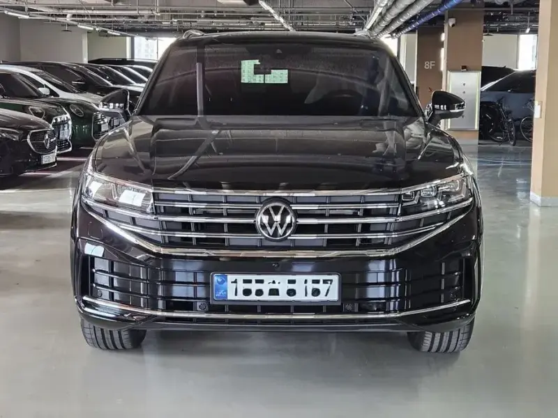 2026 Volkswagen Touareg с пробегом 12 км