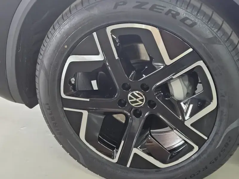 2026 Volkswagen Touareg с пробегом 12 км