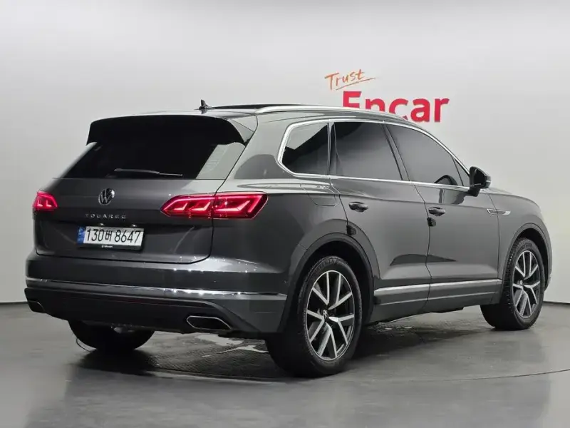 2023 Volkswagen Touareg с пробегом 51 716 км