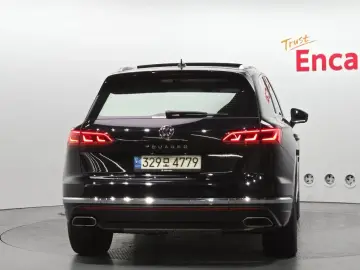 2023 Volkswagen Touareg с пробегом 60 773 км