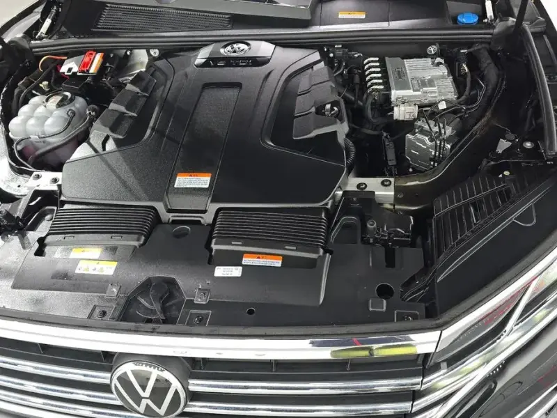 2023 Volkswagen Touareg с пробегом 60 773 км