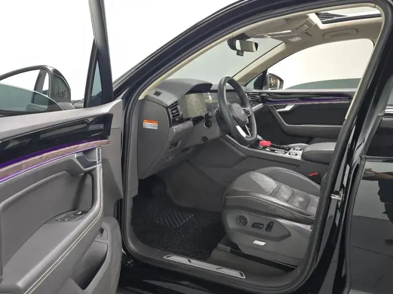 2023 Volkswagen Touareg с пробегом 60 773 км