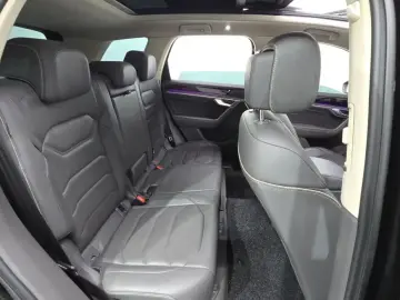 2023 Volkswagen Touareg с пробегом 60 773 км