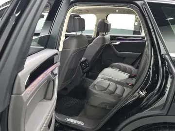 2023 Volkswagen Touareg с пробегом 60 773 км