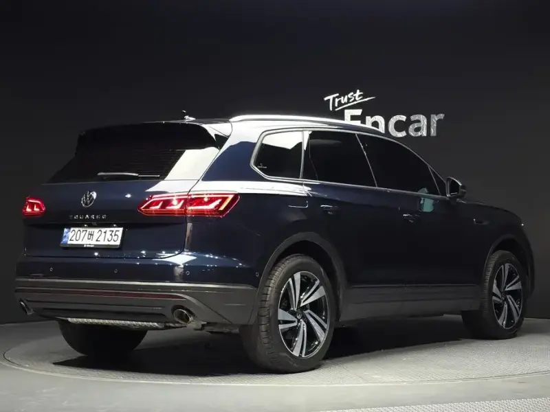2023 Volkswagen Touareg с пробегом 29 723 км