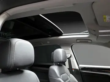 2023 Volkswagen Touareg с пробегом 29 723 км