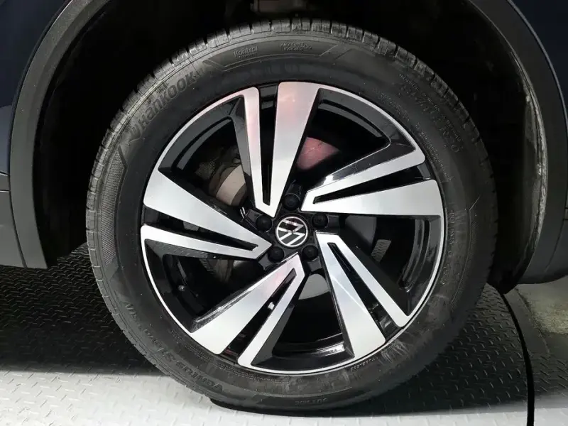 2023 Volkswagen Touareg с пробегом 29 723 км