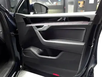 2023 Volkswagen Touareg с пробегом 29 723 км