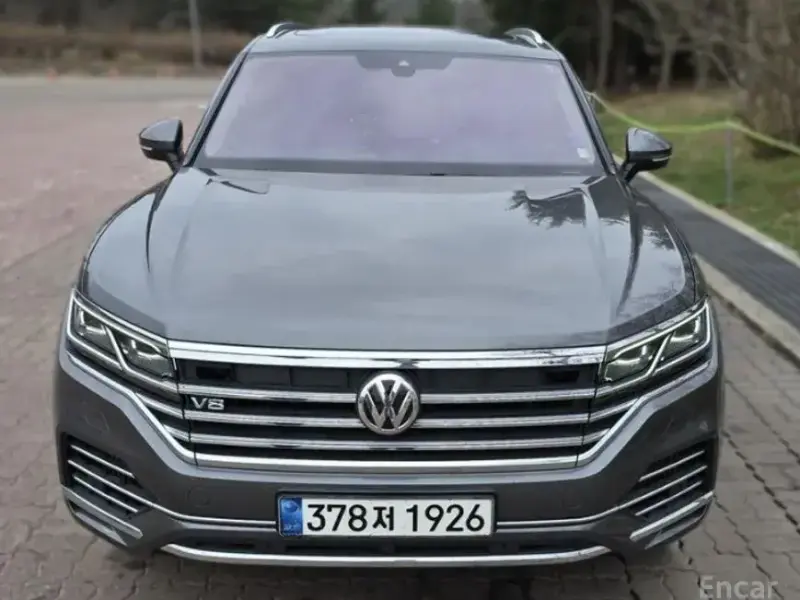 2020 Volkswagen Touareg с пробегом 30 000 км