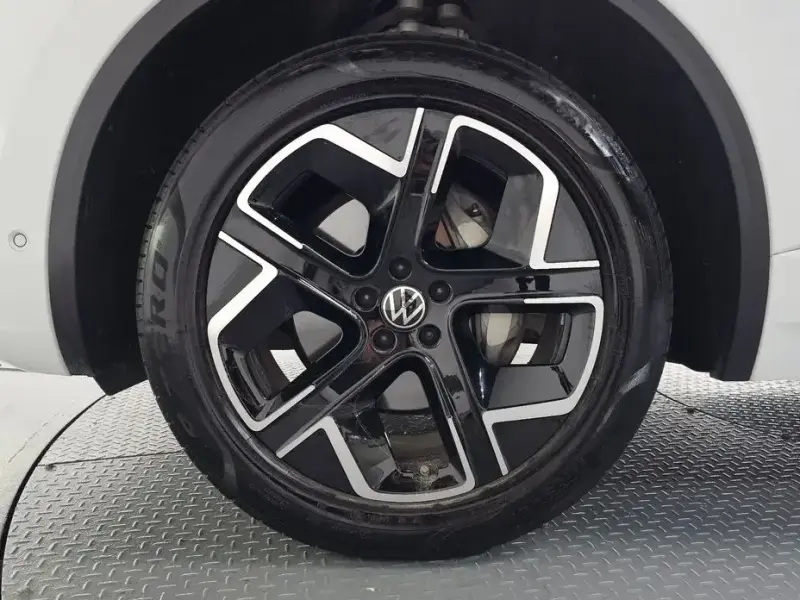 2024 Volkswagen Touareg с пробегом 29 300 км