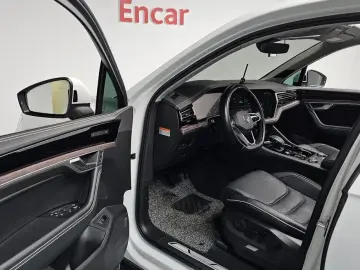 2024 Volkswagen Touareg с пробегом 29 300 км