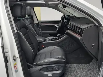 2024 Volkswagen Touareg с пробегом 29 300 км