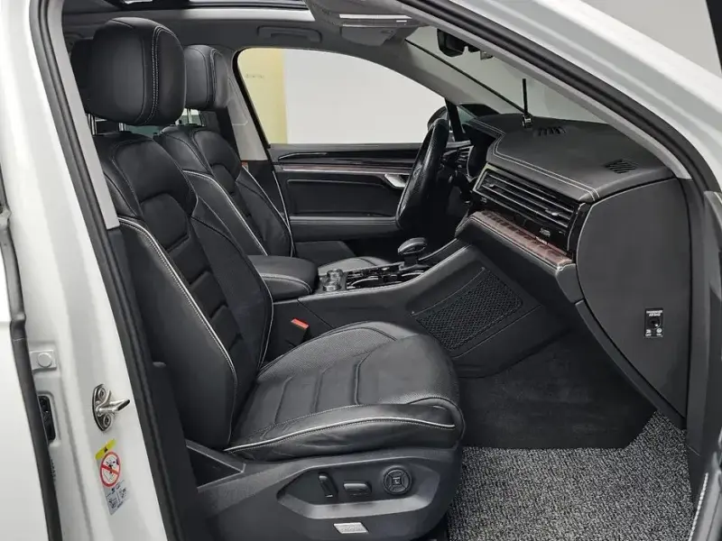 2024 Volkswagen Touareg с пробегом 29 300 км