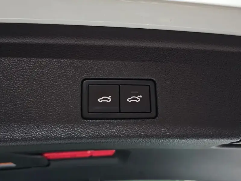 2024 Volkswagen Touareg с пробегом 29 300 км