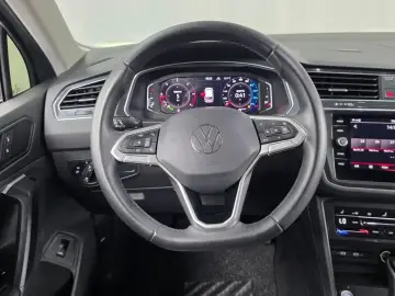 2022 Volkswagen Tiguan с пробегом 71 330 км