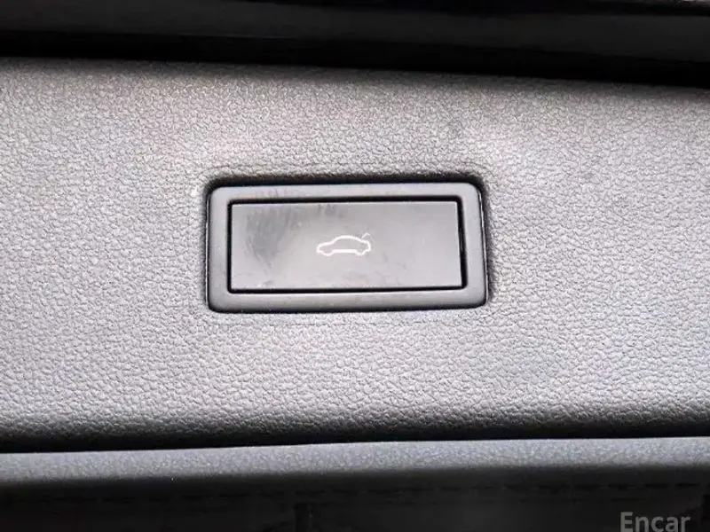 2023 Volkswagen Tiguan с пробегом 39 200 км