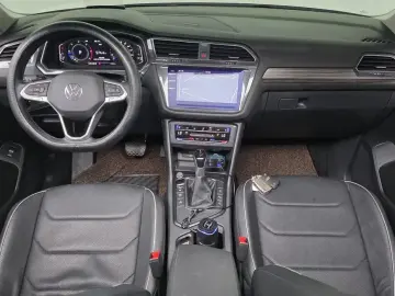 2023 Volkswagen Tiguan с пробегом 66 386 км