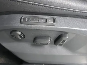 2022 Volkswagen Tiguan с пробегом 84 241 км