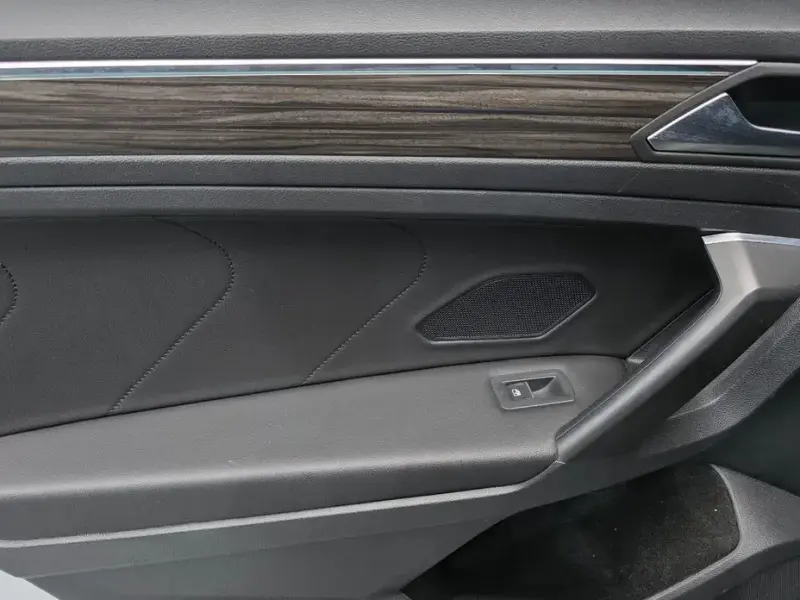 2023 Volkswagen Tiguan с пробегом 41 408 км
