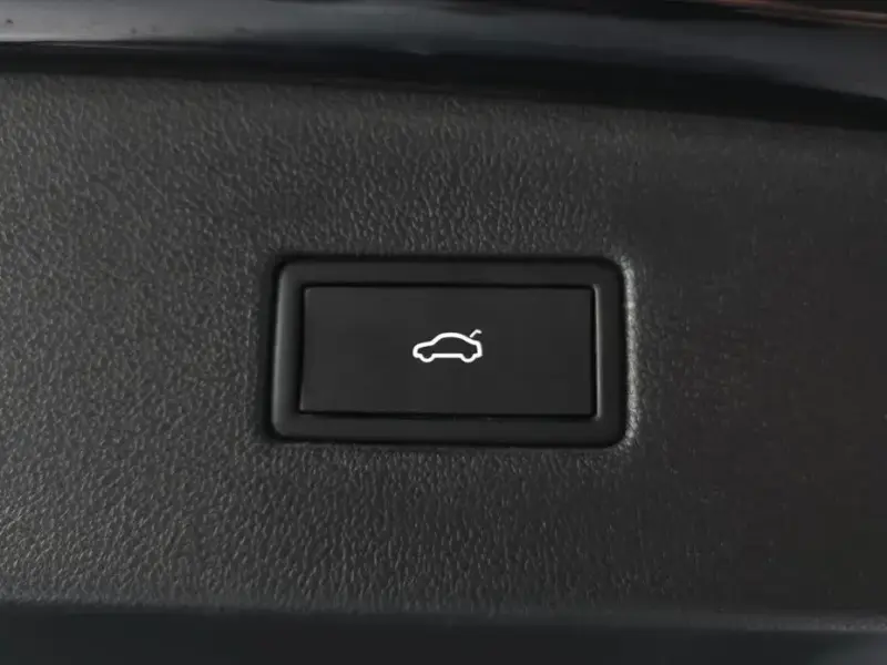 2023 Volkswagen Tiguan с пробегом 41 408 км