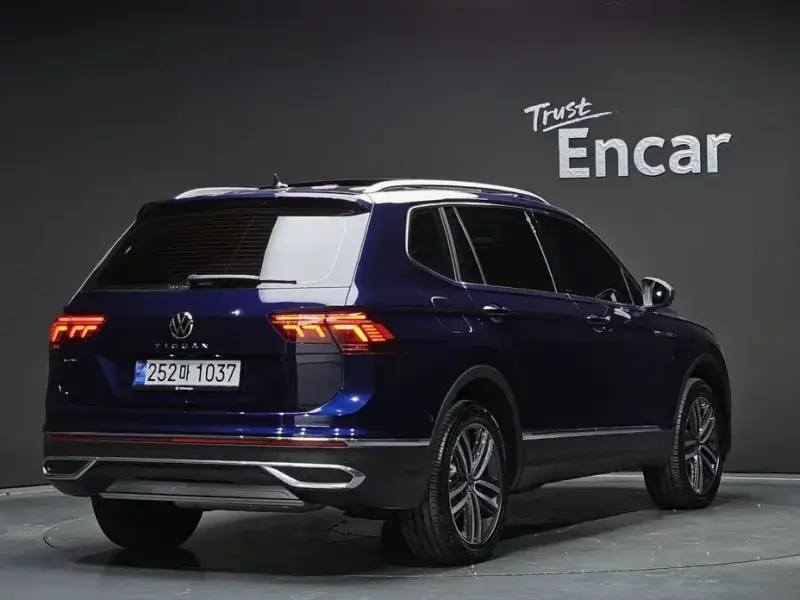 2023 Volkswagen Tiguan с пробегом 8 461 км