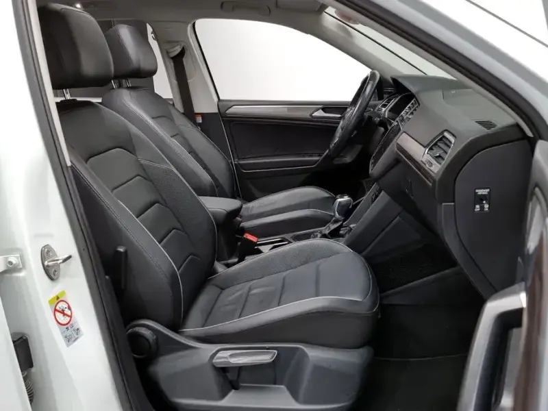 2023 Volkswagen Tiguan с пробегом 57 093 км