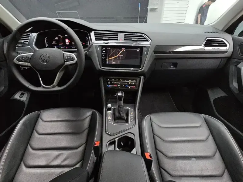 2021 Volkswagen Tiguan с пробегом 107 678 км