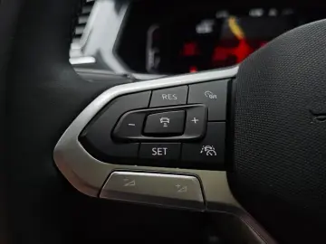2021 Volkswagen Tiguan с пробегом 107 678 км