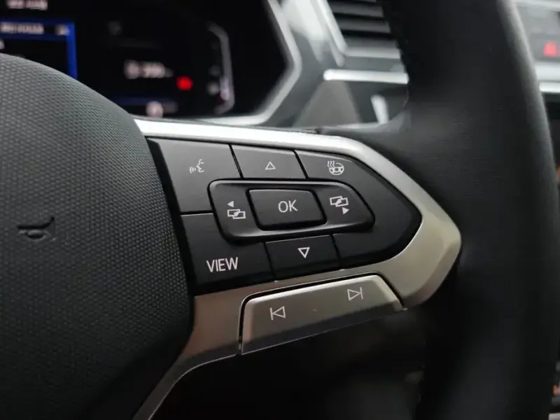 2021 Volkswagen Tiguan с пробегом 107 678 км