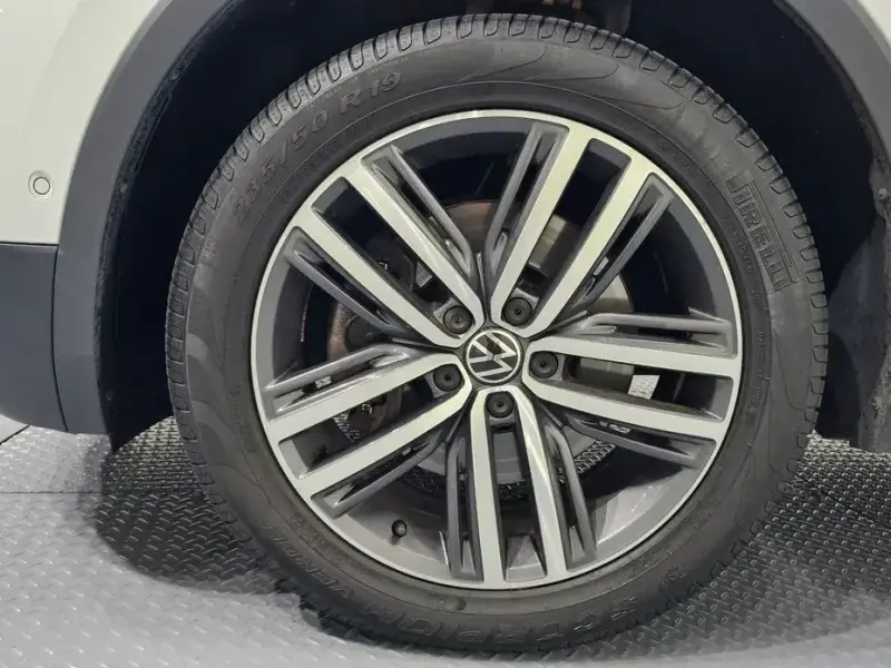 2022 Volkswagen Tiguan с пробегом 50 920 км
