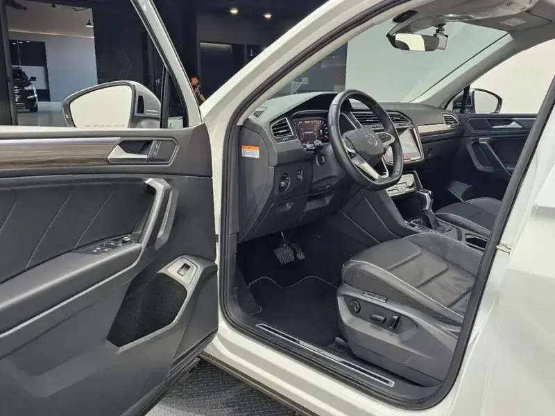 2022 Volkswagen Tiguan с пробегом 50 920 км