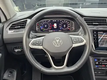 2022 Volkswagen Tiguan с пробегом 50 920 км