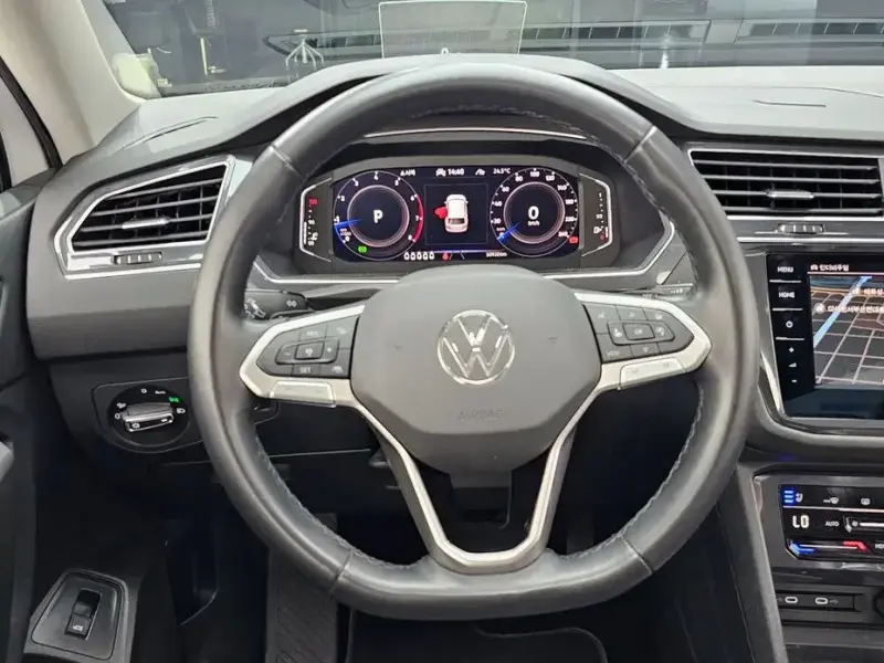 2022 Volkswagen Tiguan с пробегом 50 920 км