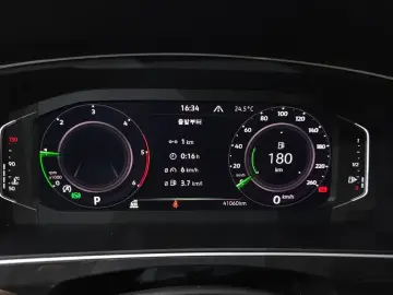 2021 Volkswagen Tiguan с пробегом 41 060 км