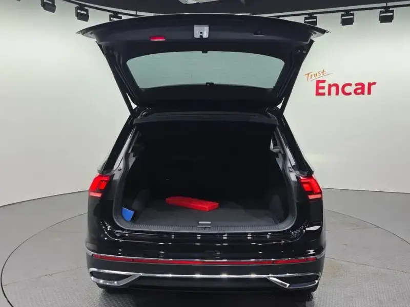 2021 Volkswagen Tiguan с пробегом 41 060 км