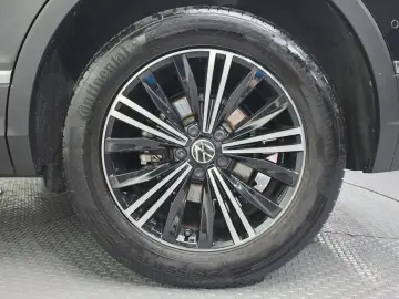 2021 Volkswagen Tiguan с пробегом 41 060 км